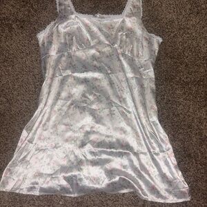 SHEIN Floral Satin Chemise with Lace Trim